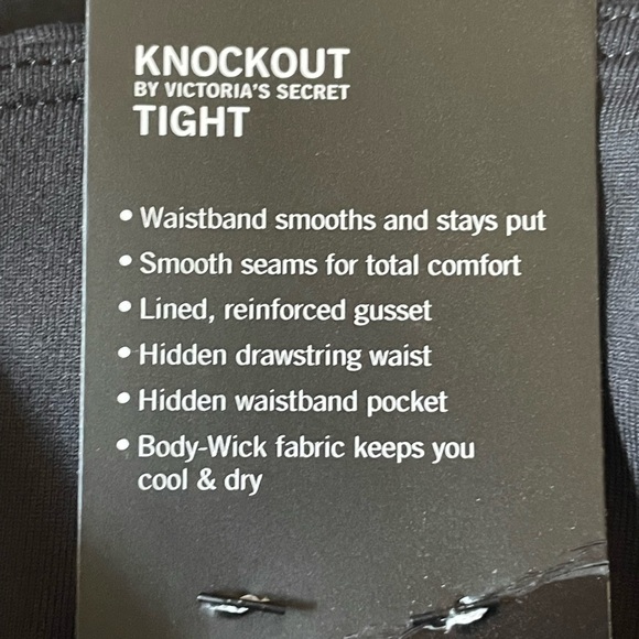 NWT VS black leggings - Picture 7 of 7